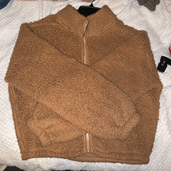Express Sherpa Jacket - Picture 2 of 2